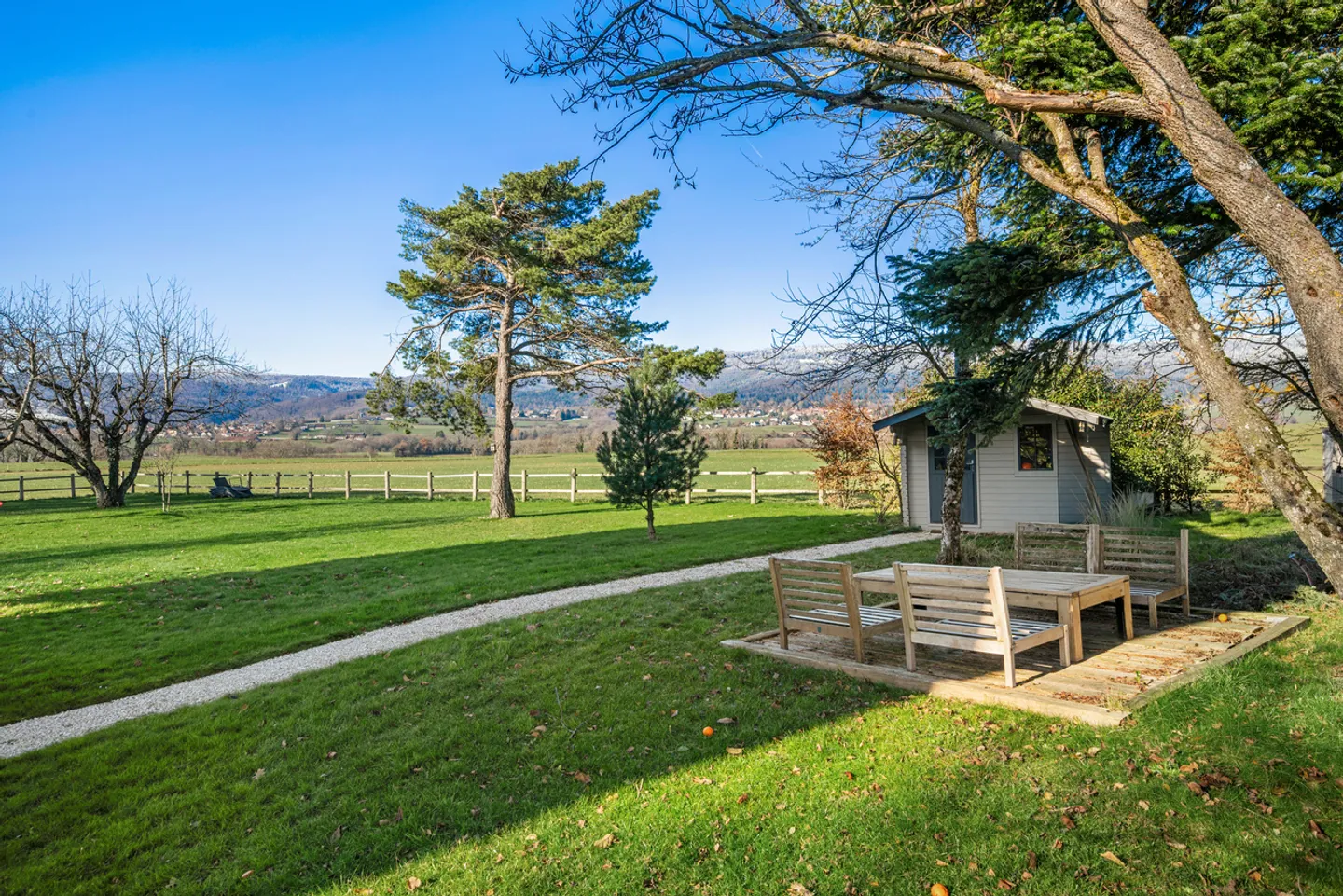 Charming house in the heart of nature in Burtigny - Photo 4 of 25