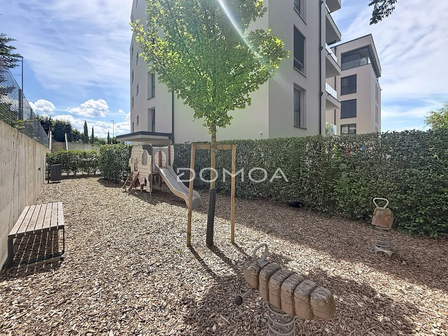 Schöne 3,5-Zimmer-Wohnung mit Terrasse in einem neuen Gebäude - Foto 13 von 16