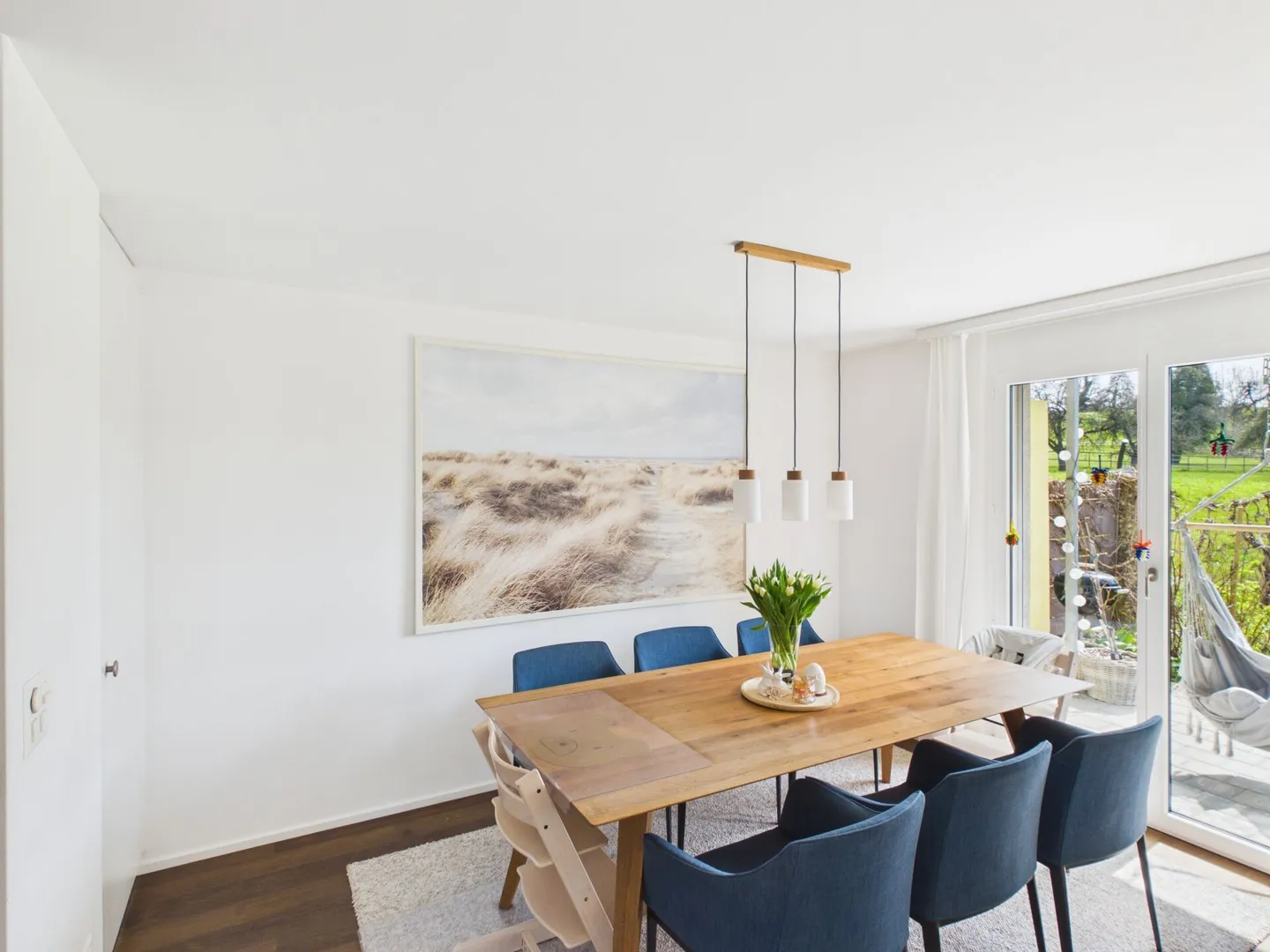 Modern Garden Apartment in Riedikon - Photo 2 of 5