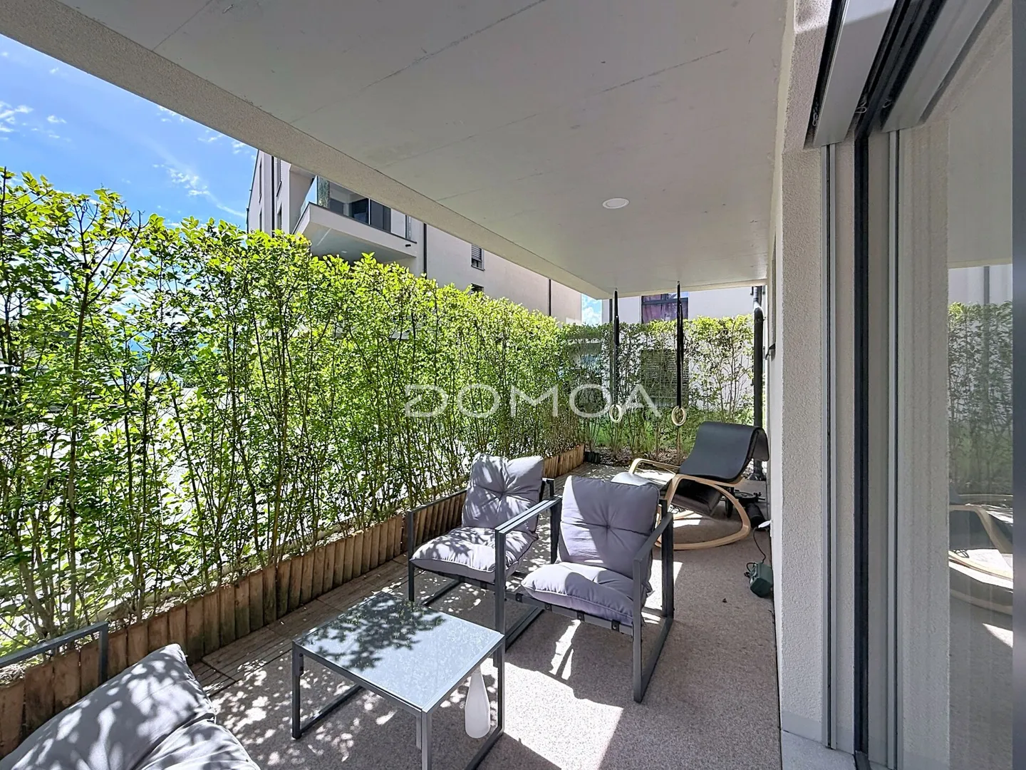 Schöne 3,5-Zimmer-Wohnung mit Terrasse in einem neuen Gebäude - Foto 7 von 16