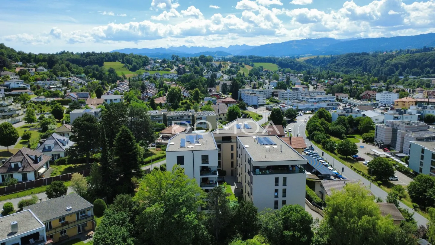 Schöne 3,5-Zimmer-Wohnung mit Terrasse in einem neuen Gebäude - Foto 15 von 16