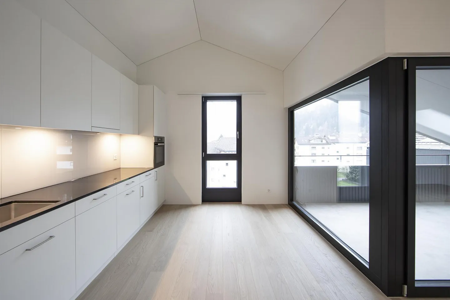 Modern Living in Nature with Urban Comfort – Welcome to Thusis - Photo 2 of 11