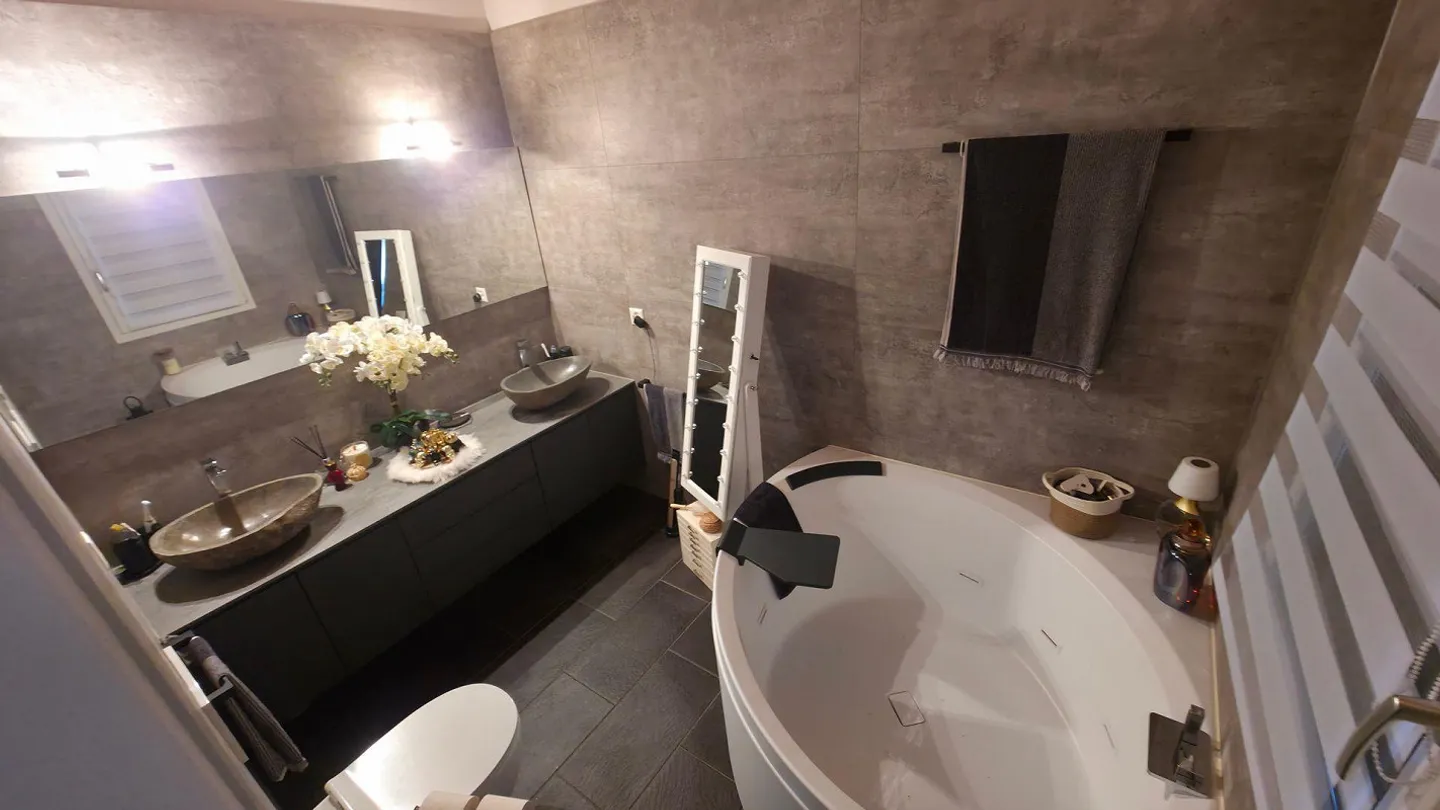 Penthouse 4.5 S. Antonino | Attic apartment 4.5 rooms S. Antonino - Photo 7 of 13