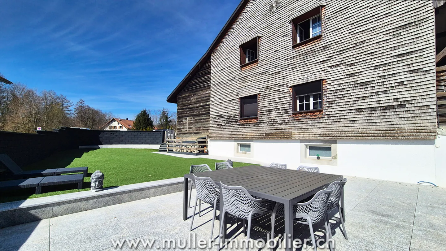 Appartement impressionnant de 4,5 pièces dans une ancienne usine - Photo 17 sur 18