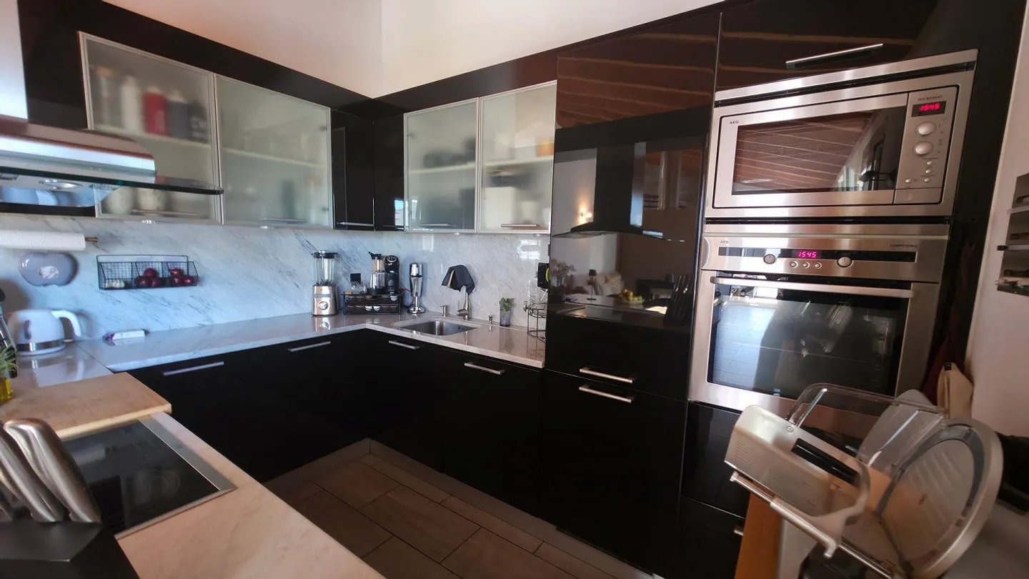 Penthouse 4.5 S. Antonino | Attic apartment 4.5 rooms S. Antonino - Photo 4 of 13