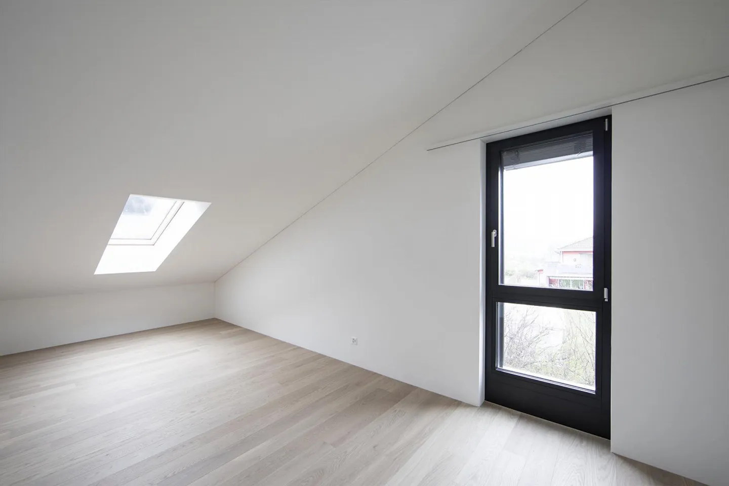 Modern Living in Nature with Urban Comfort – Welcome to Thusis - Photo 6 of 11