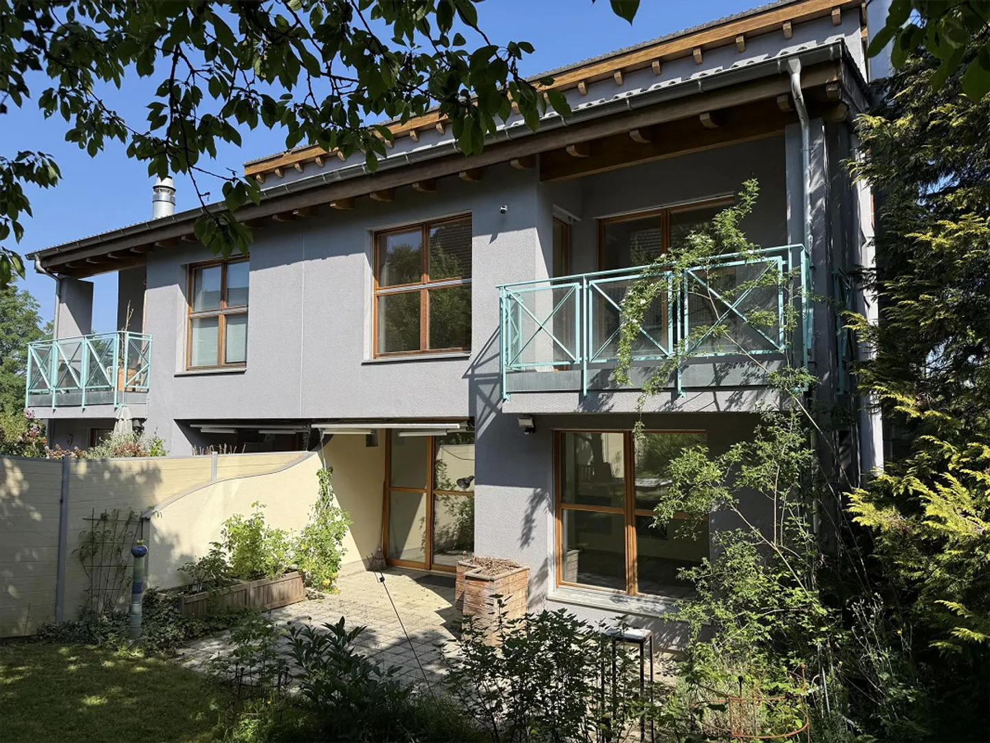 6.5-Room Single-Family House with Unique Spatial Structure - Photo 15 of 17