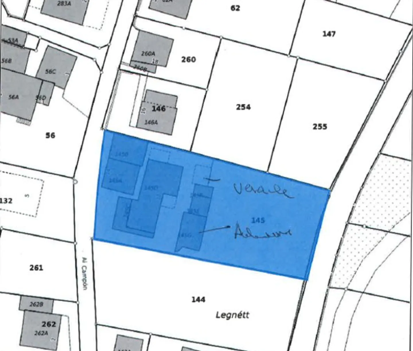 Wir verkaufen ein Einfamilienhaus in der Nähe des Ortskerns von Piandera - Foto 2 von 3