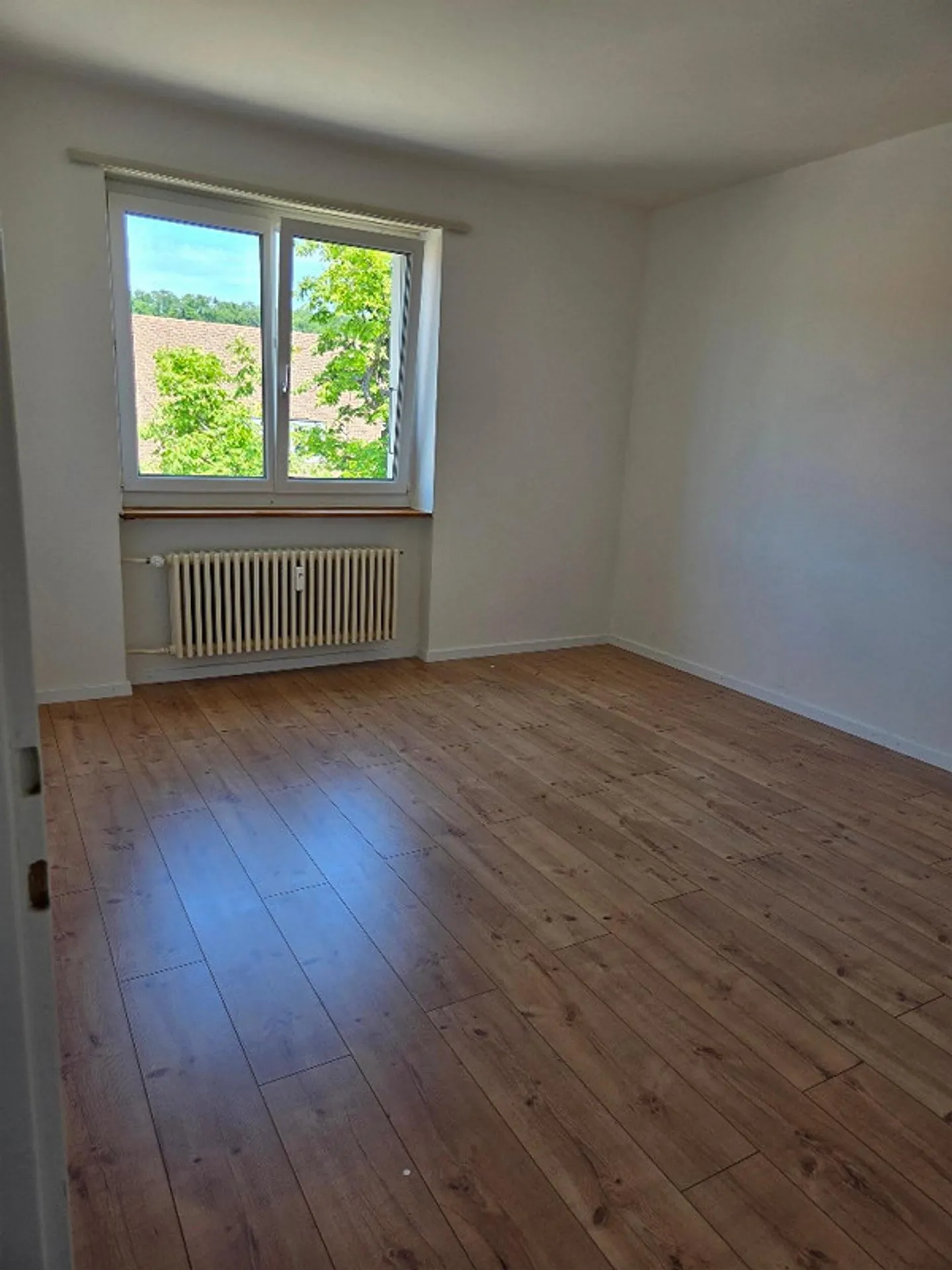 Charmante 3-Zimmer-Wohnung mit Balkon in Hofstetten-Flüh - Foto 10 von 12