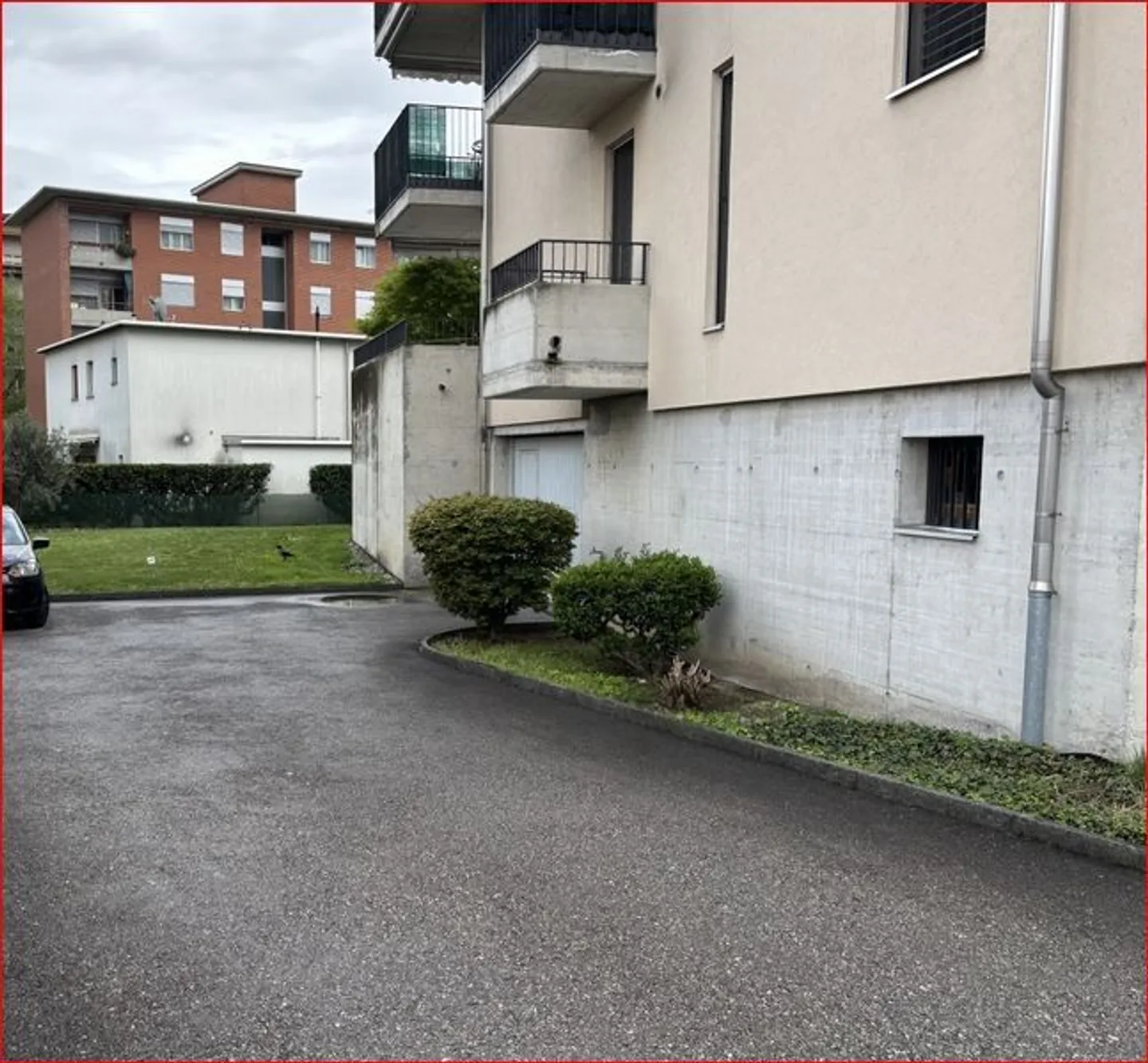 Appartamento con garage - Foto 3 di 13