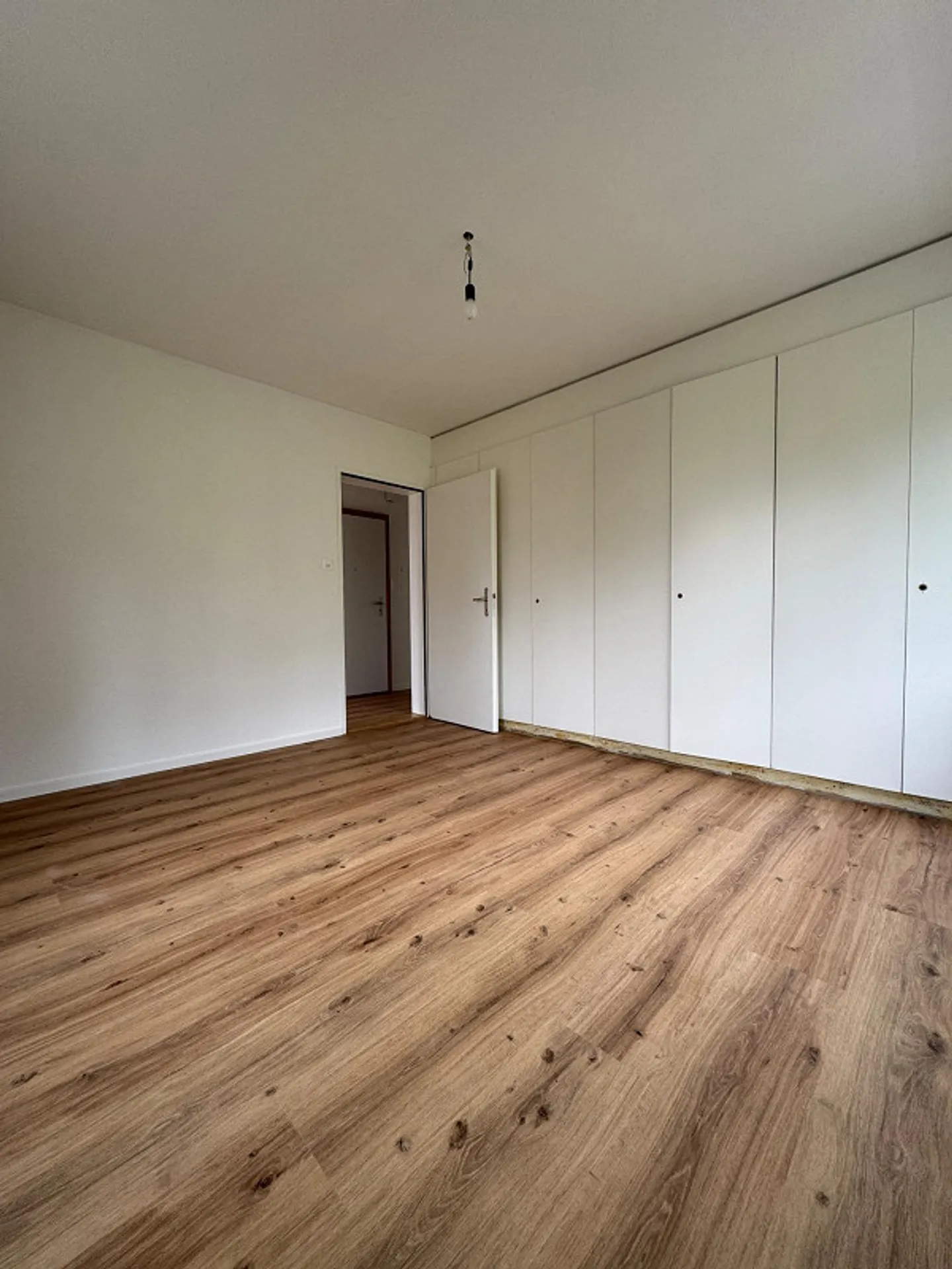 Attico affascinante con 5 stanze - Dianastr. 10, 9000 St. Gallen - Foto 6 di 13