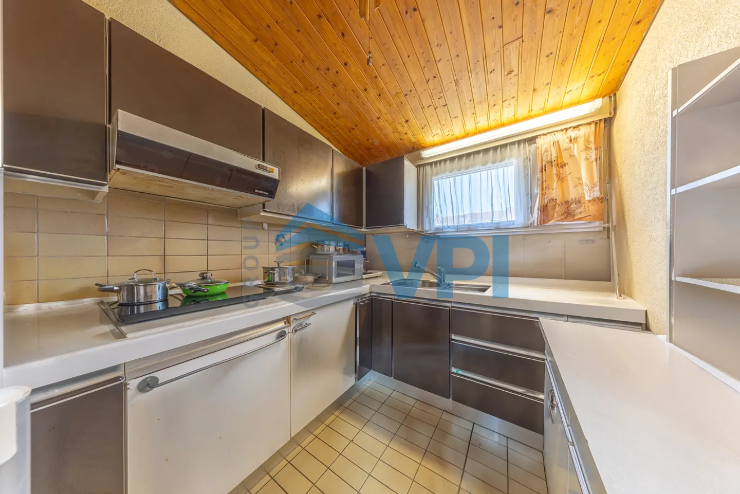 Penthouse Apartment - Photo 6 of 11