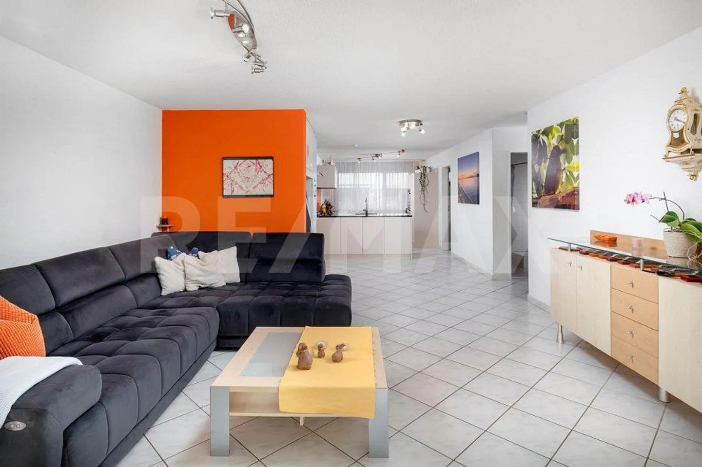 Appartamento giardino attraente di 4,5 stanze con cucina di design / In diritto di costruzione - Foto 7 di 13