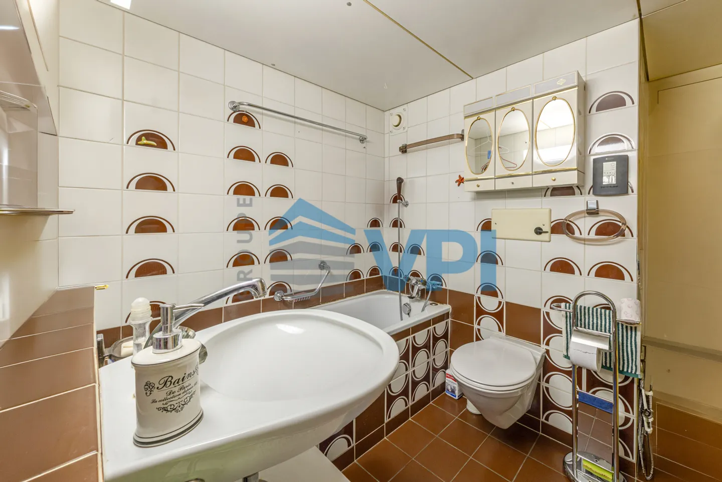 Penthouse Apartment - Photo 7 of 11