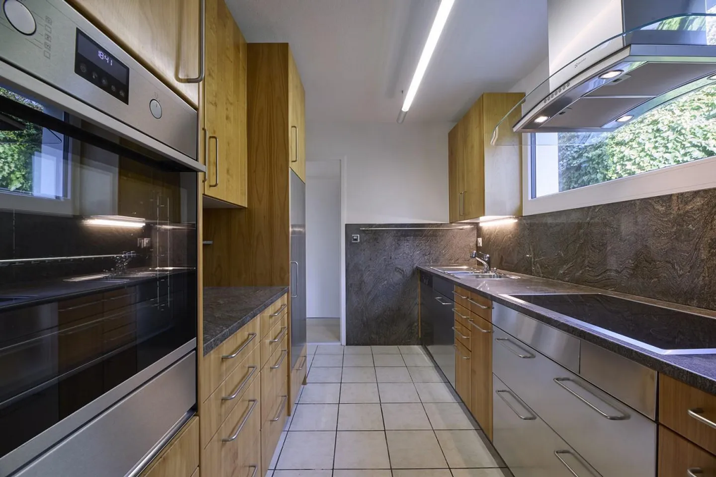 Detached 6½-room single-family house with charm, style and large... - Photo 7 of 13