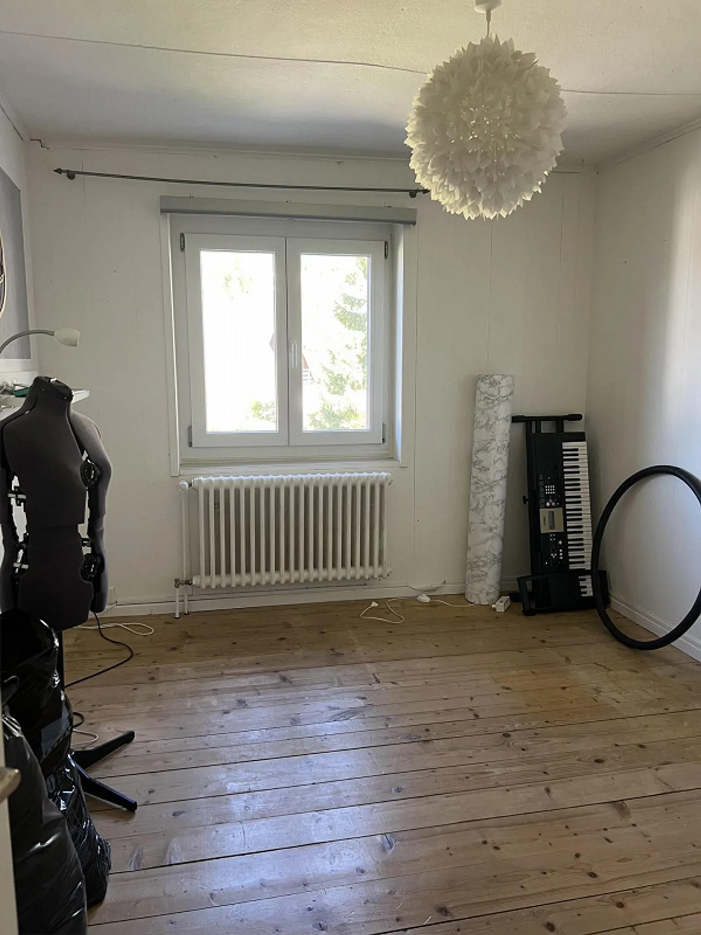 Angebautes 4-Zimmer EFH mit 400 m2 Grundstücksfläche - Foto 7 von 9