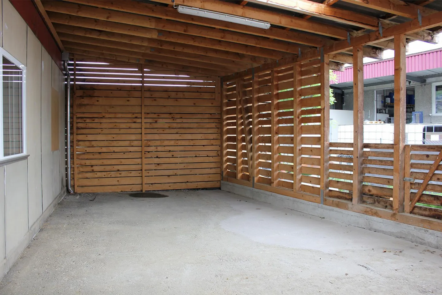 Spazio di stoccaggio / parcheggio a Buochs - Foto 1 di 5