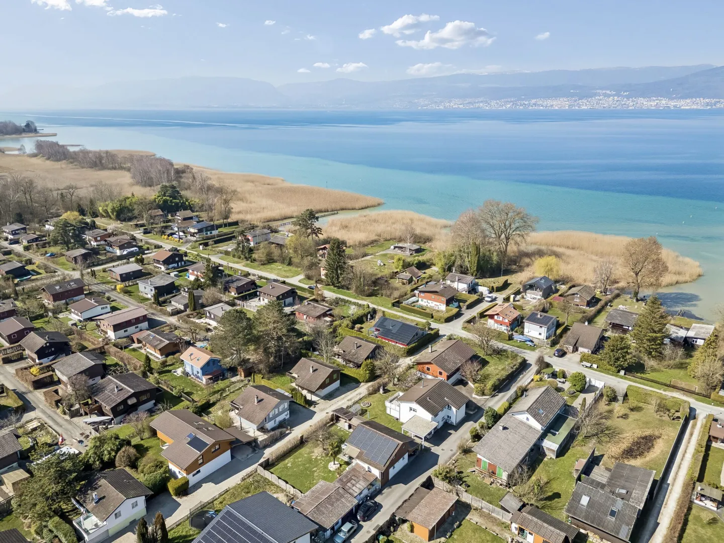 Incantevole Casa Familiare vicino al Lago di Neuchâtel - Foto 12 di 13