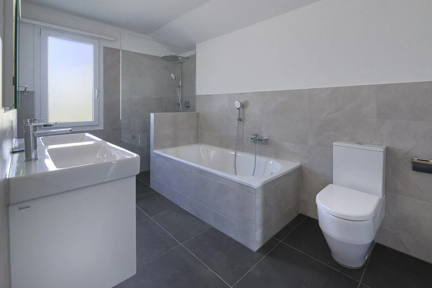 Detached 6½-room single-family house with charm, style and large... - Photo 12 of 13