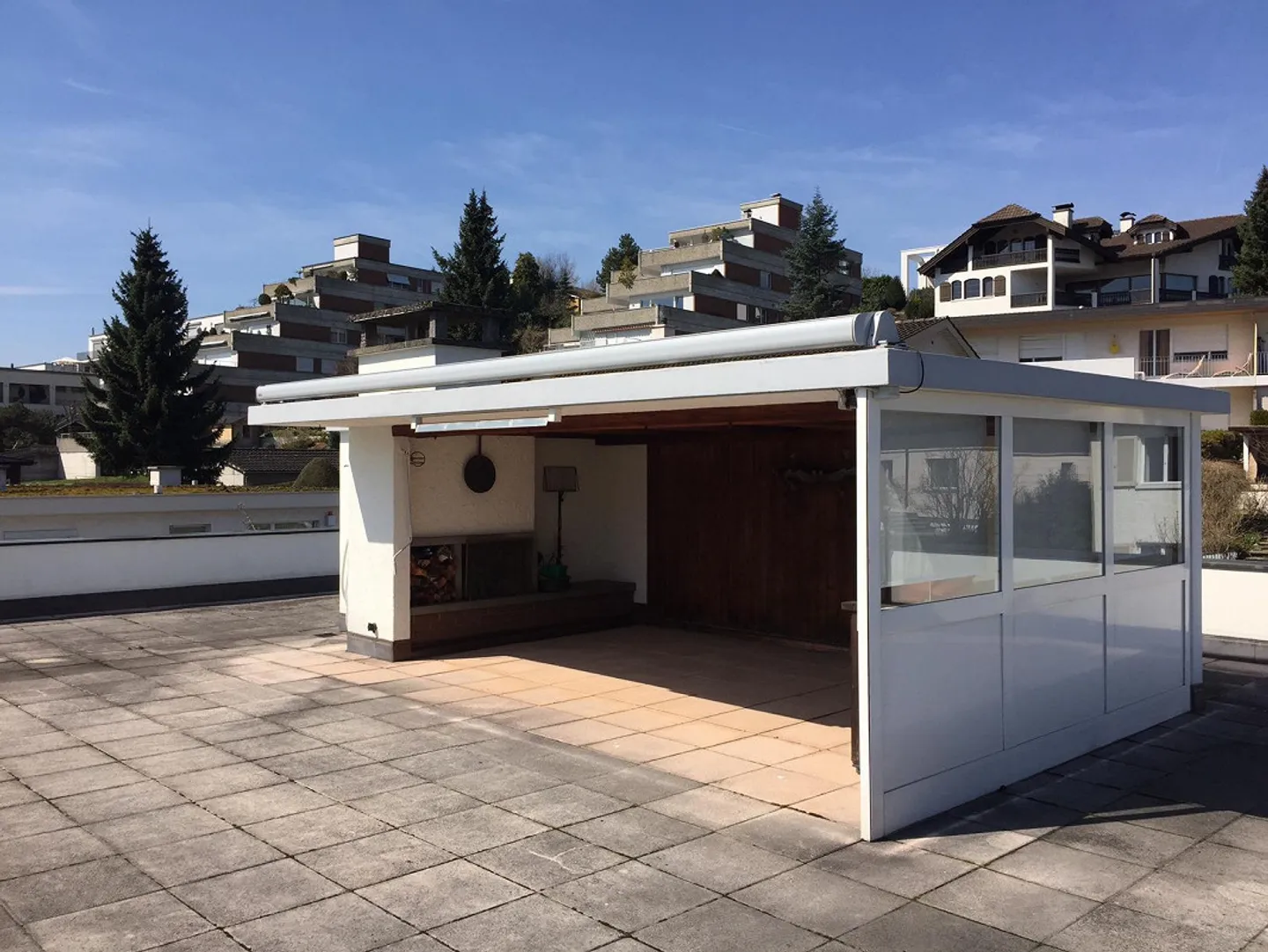 Stilvolle Wohnung mit Dachterrasse - Foto 8 von 19