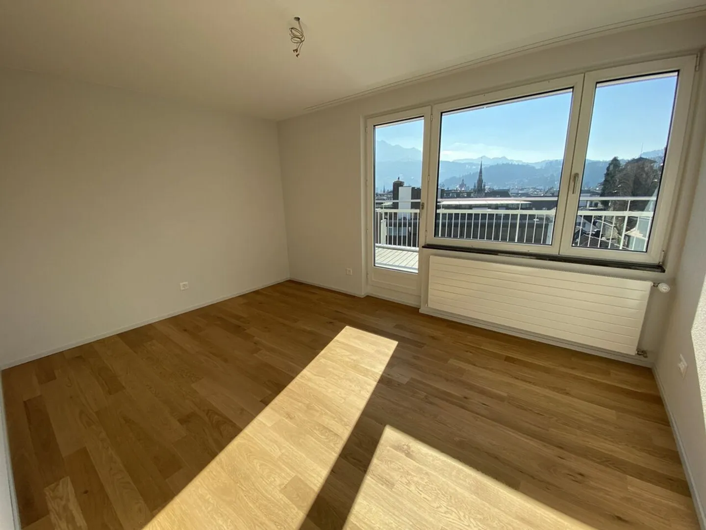 Cet appartement vous laissera sans voix - Appartement en attique de 4,5 pièces à Lucerne - Photo 5 sur 11