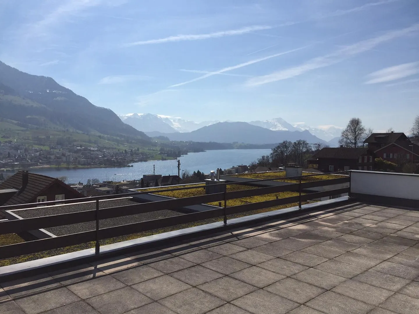 Stilvolle Wohnung mit Dachterrasse - Foto 7 von 19