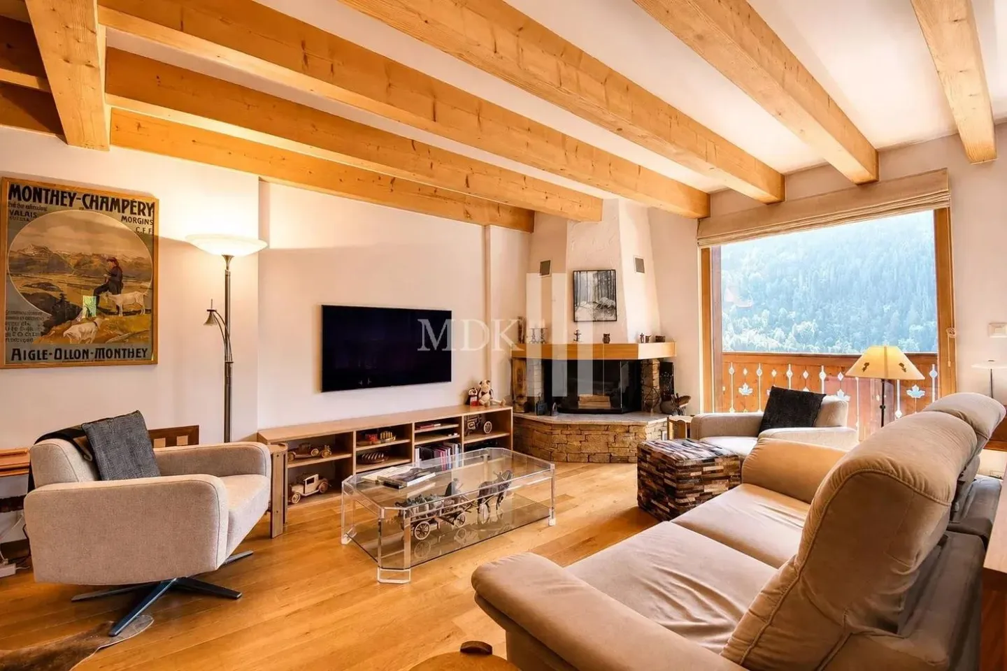 Chalet 5.5 rooms - Photo 4 of 13