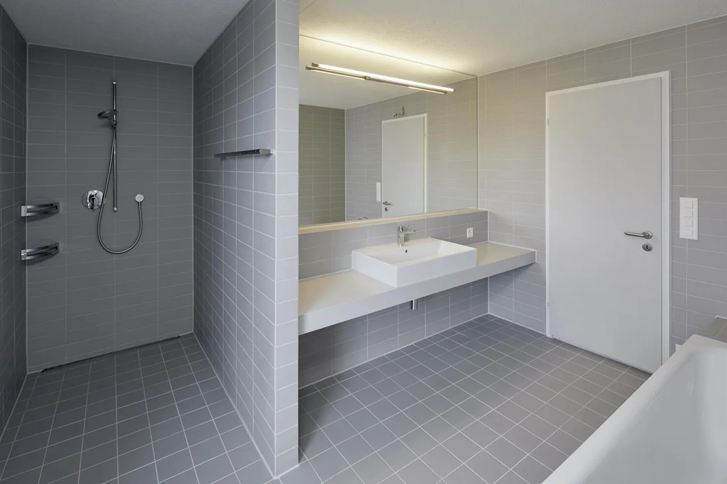 Stilvolle Wohnung mit Dachterrasse - Foto 13 von 19