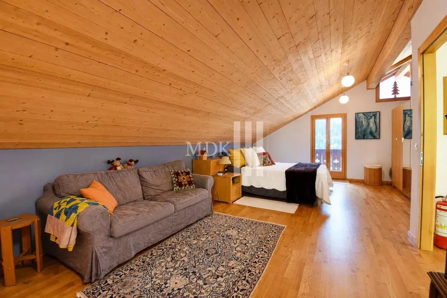 Chalet 5.5 rooms - Photo 8 of 13