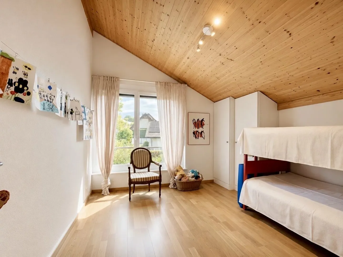 Beautiful family home with 6.5 rooms! - Photo 12 of 13