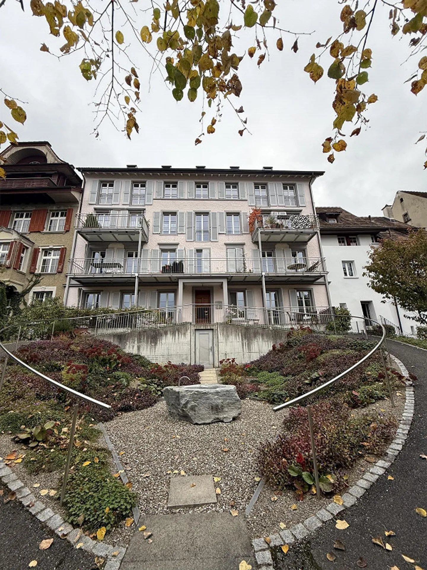 Affitto netto gratuito - Appartamento per anziani nel cuore di Zofingen - Foto 1 di 5