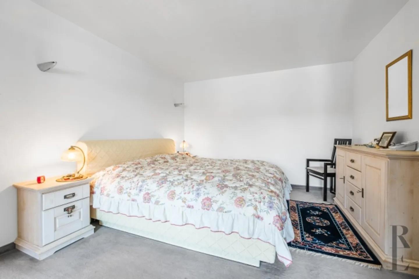 Spacious Semi-Detached House – Stylish Living Near Lucerne - Photo 6 of 11