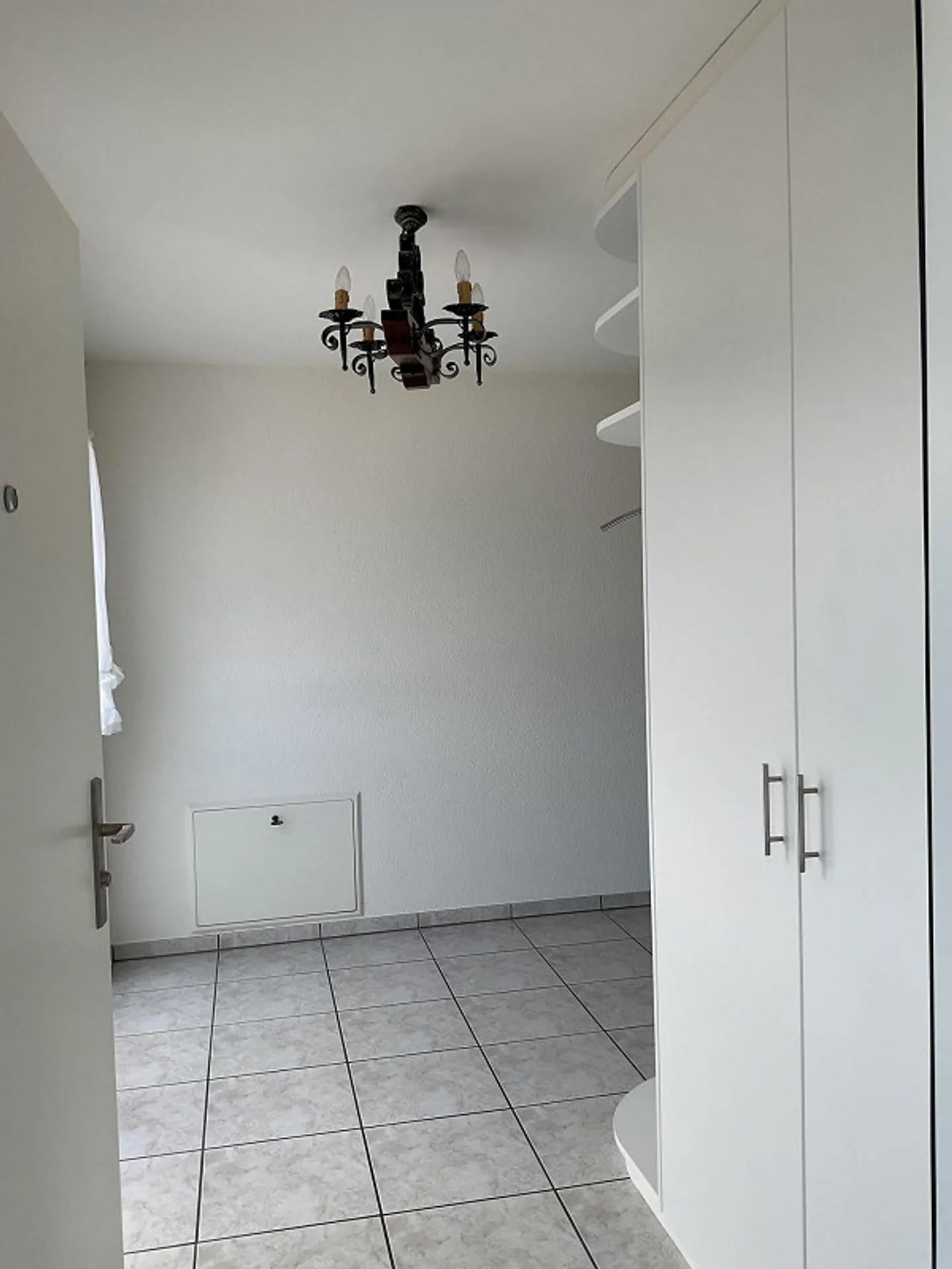 Appartement exclusif de 4½ pièces avec terrasse/jardin d'hiver de 35 m² - Photo 8 sur 12