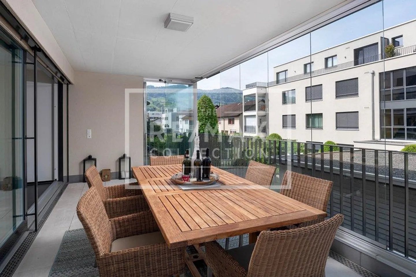 Appartamento moderno di 5,5 stanze in posizione privilegiata - Vivere elegante secondo lo standard Minergie / Lachen SZ - Foto 5 di 13