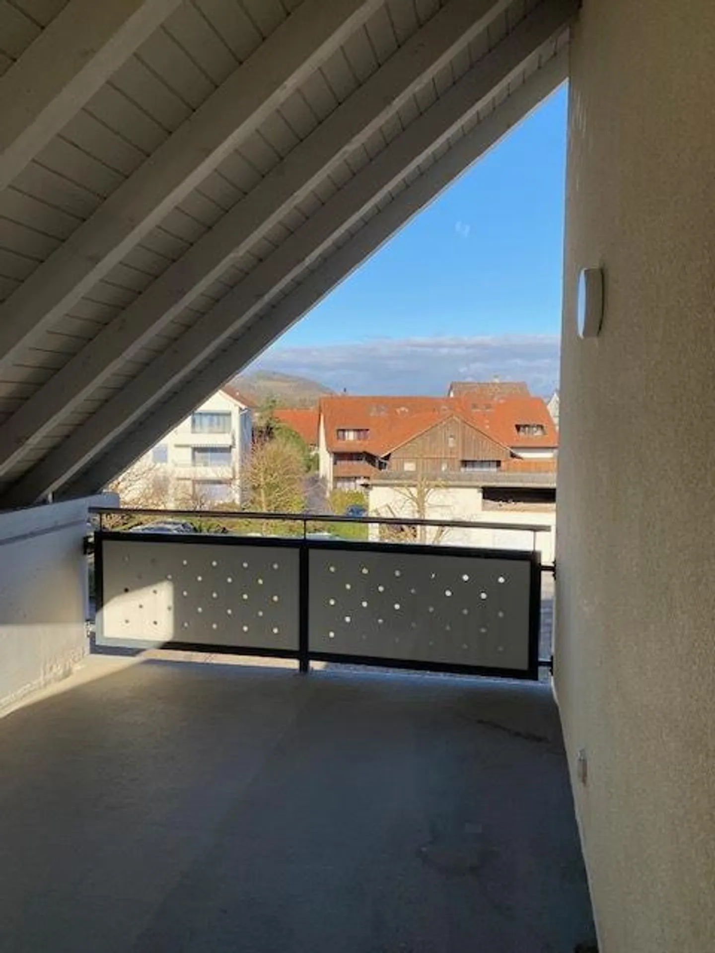 Luminoso appartamento di 3,5 locali direttamente nel centro del villaggio di Würenlingen - Foto 9 di 9