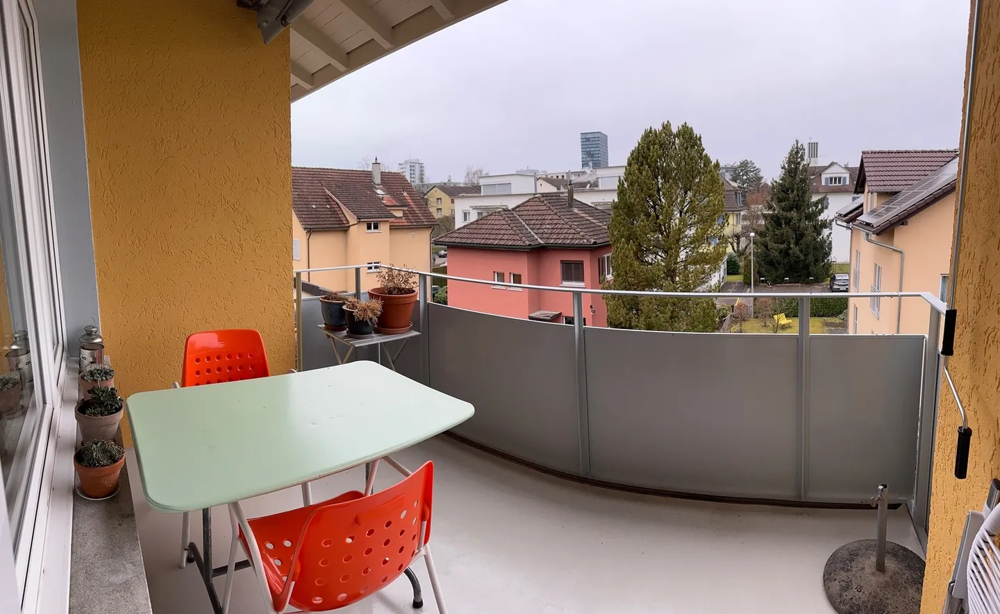 Apartment for rent - Photo 8 of 9