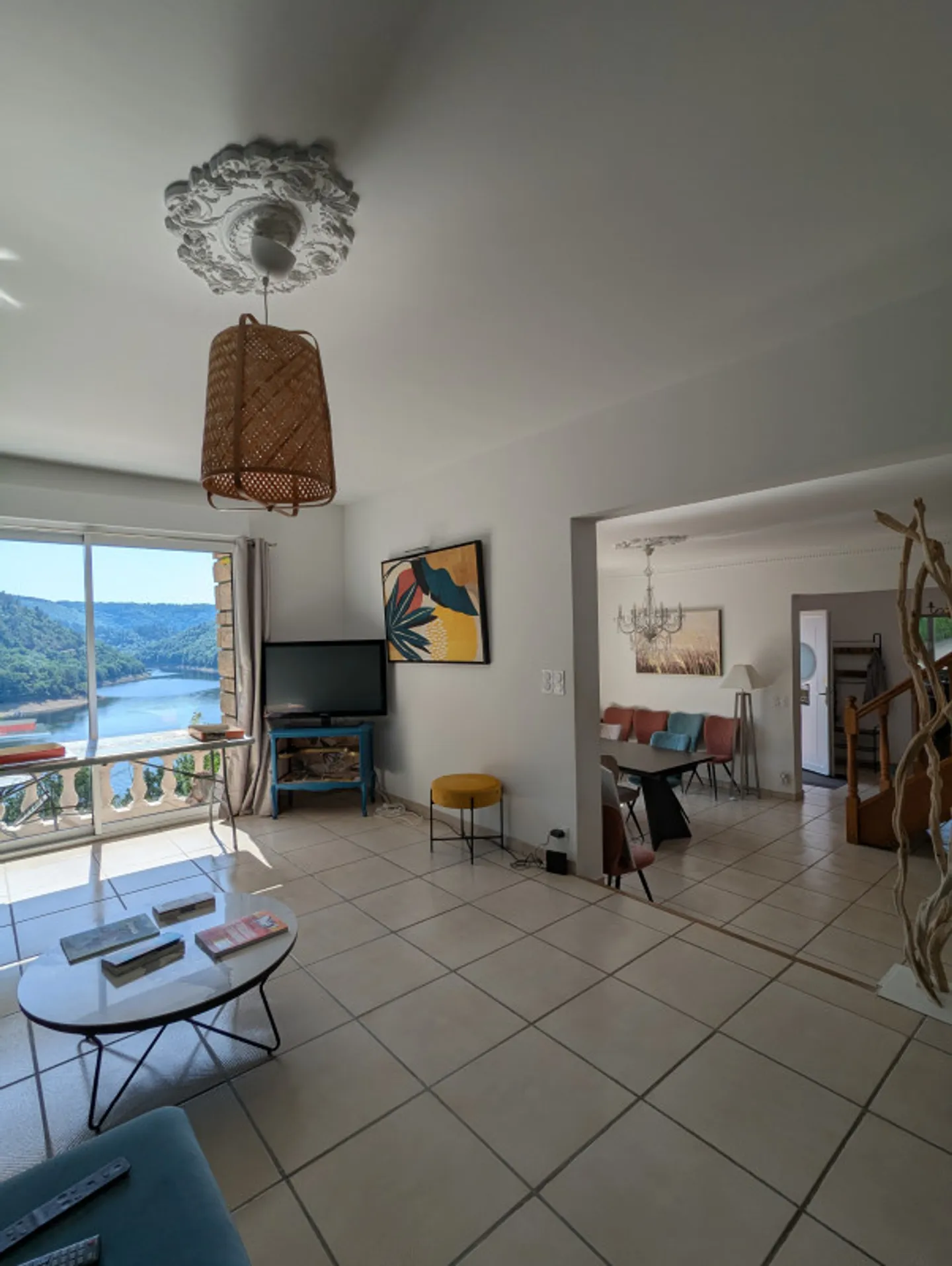 Do you want to change your life? Maybe this villa in France is just right for you? - Photo 2 of 13