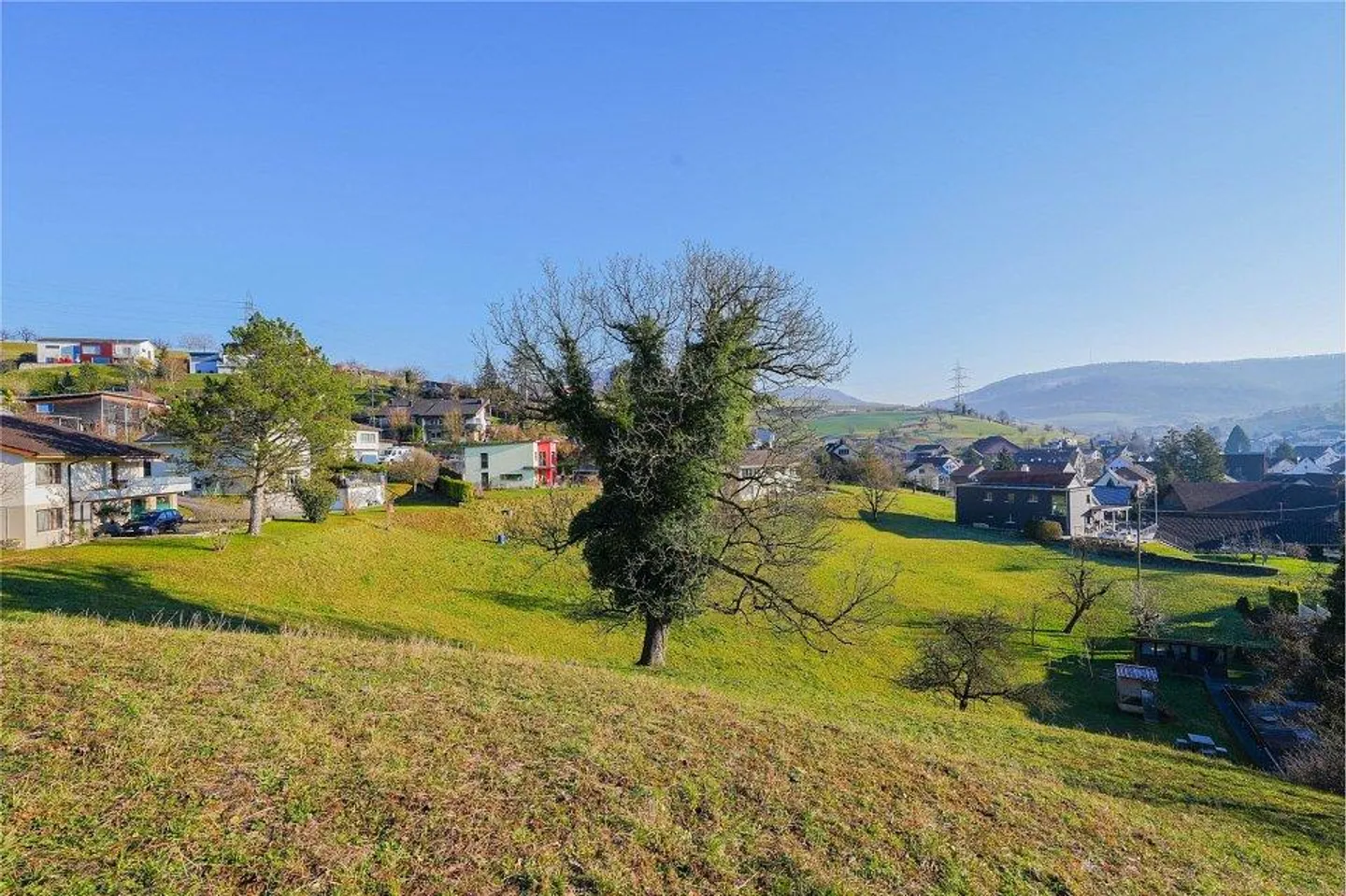 1864 m2 Building Land on the South Slope - Lots of Privacy - Little Fog - Photo 2 of 5