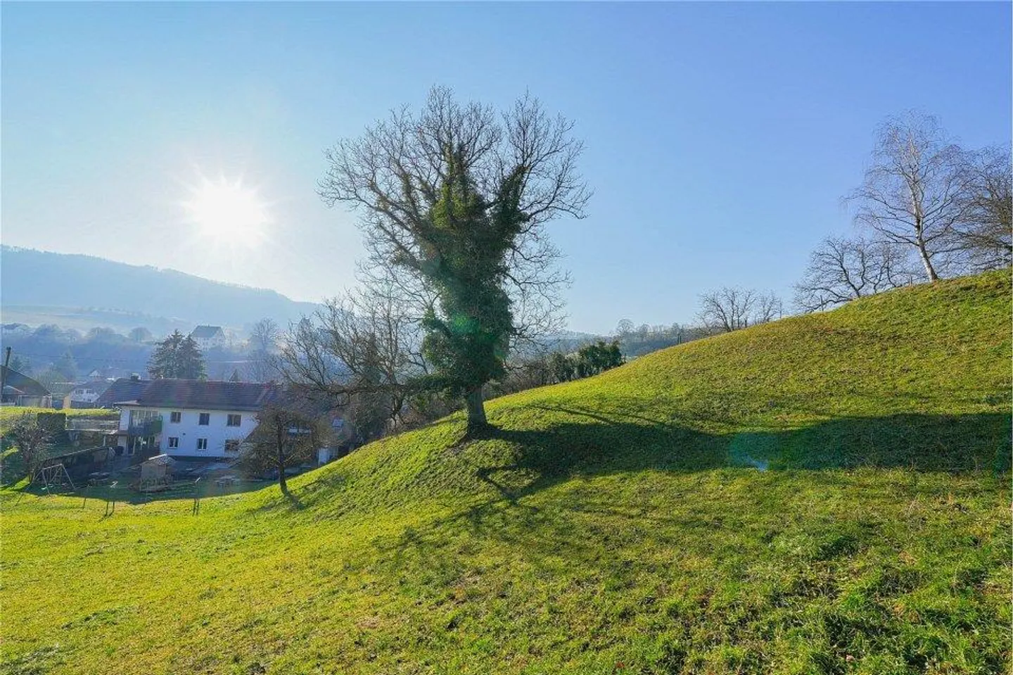 1864 m2 Building Land on the South Slope - Lots of Privacy - Little Fog - Photo 4 of 5