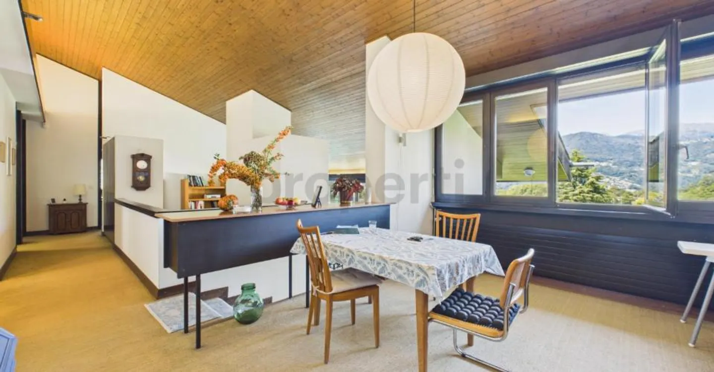 An exclusive oasis with pool and panoramic view - Photo 2 of 13