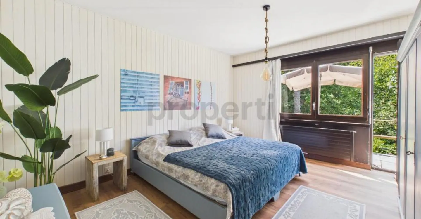 An exclusive oasis with pool and panoramic view - Photo 6 of 13