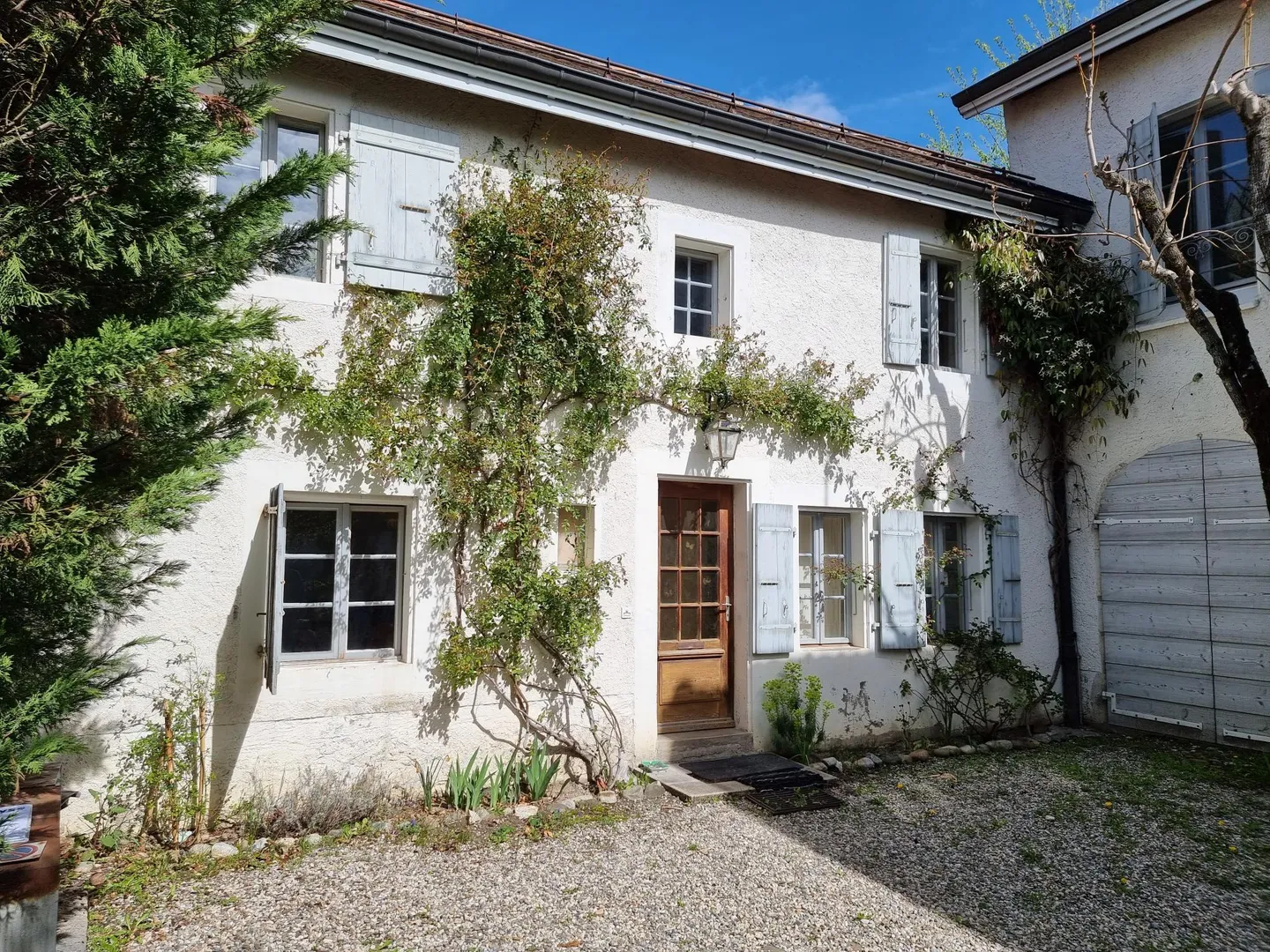 Charming Apartment with Character - Photo 1 of 4