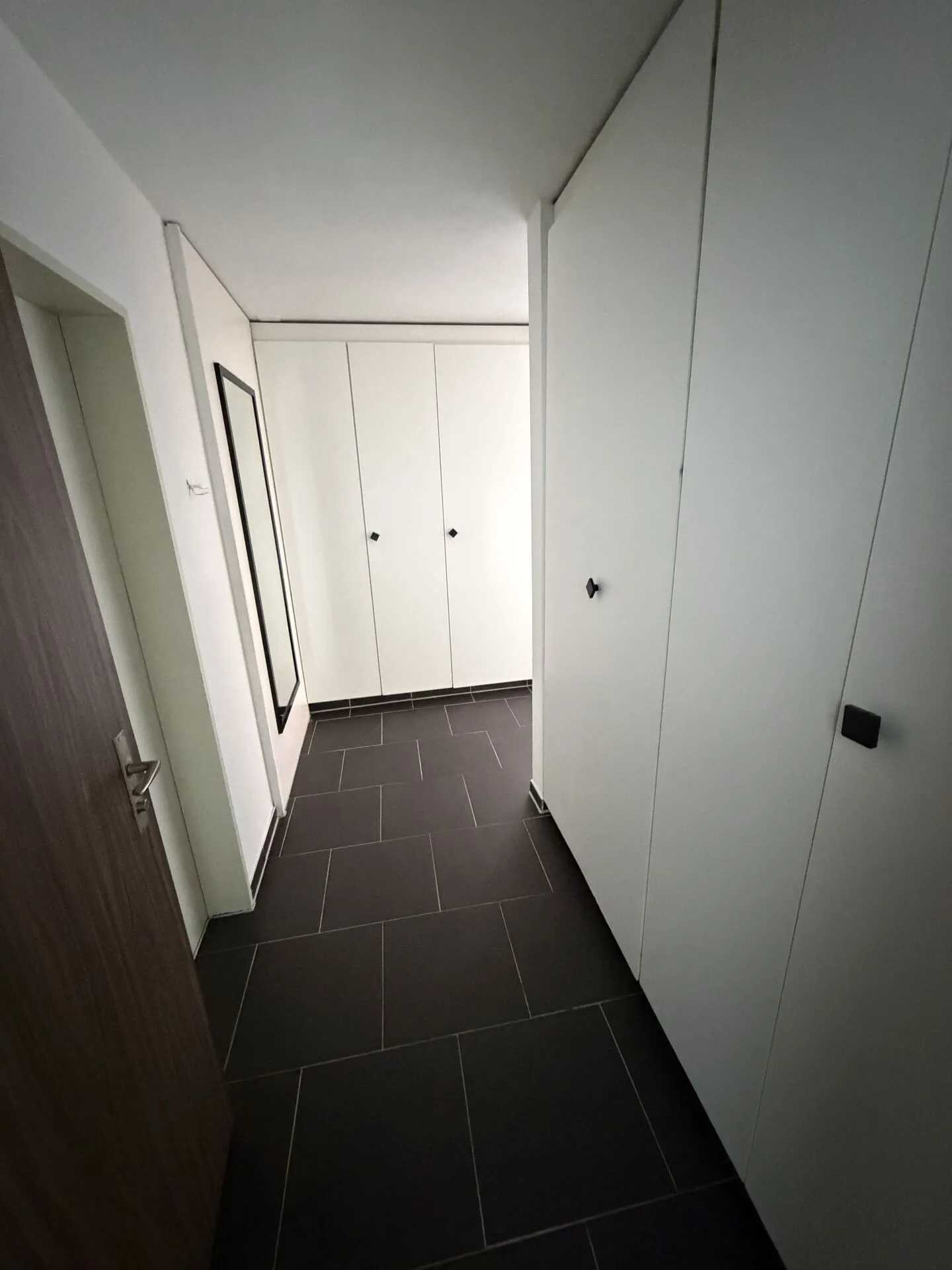 Spacious 4.5 room apartment in the 'Flurhof' neighborhood - Photo 2 of 12