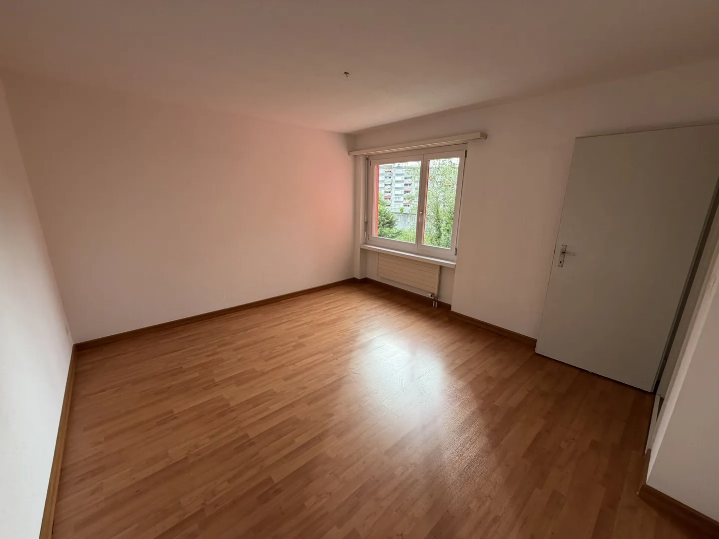 Spacious 4.5 room apartment in the 'Flurhof' neighborhood - Photo 6 of 12