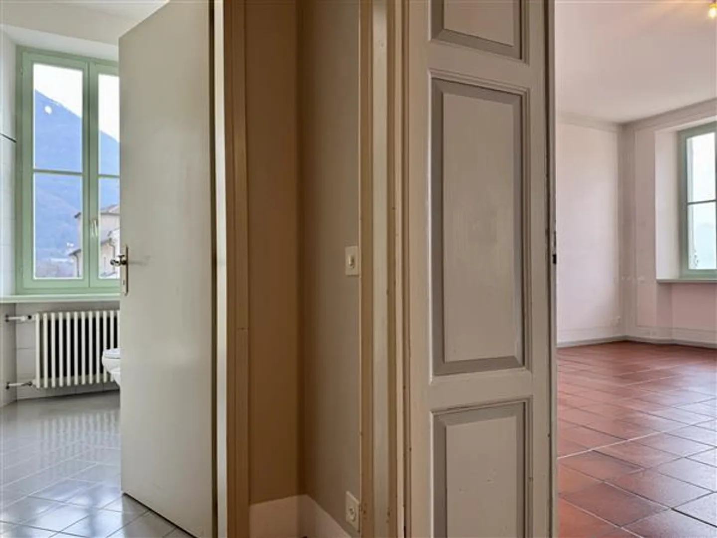 Canobbio: Appartamento di 6,5 stanze - Foto 9 di 13