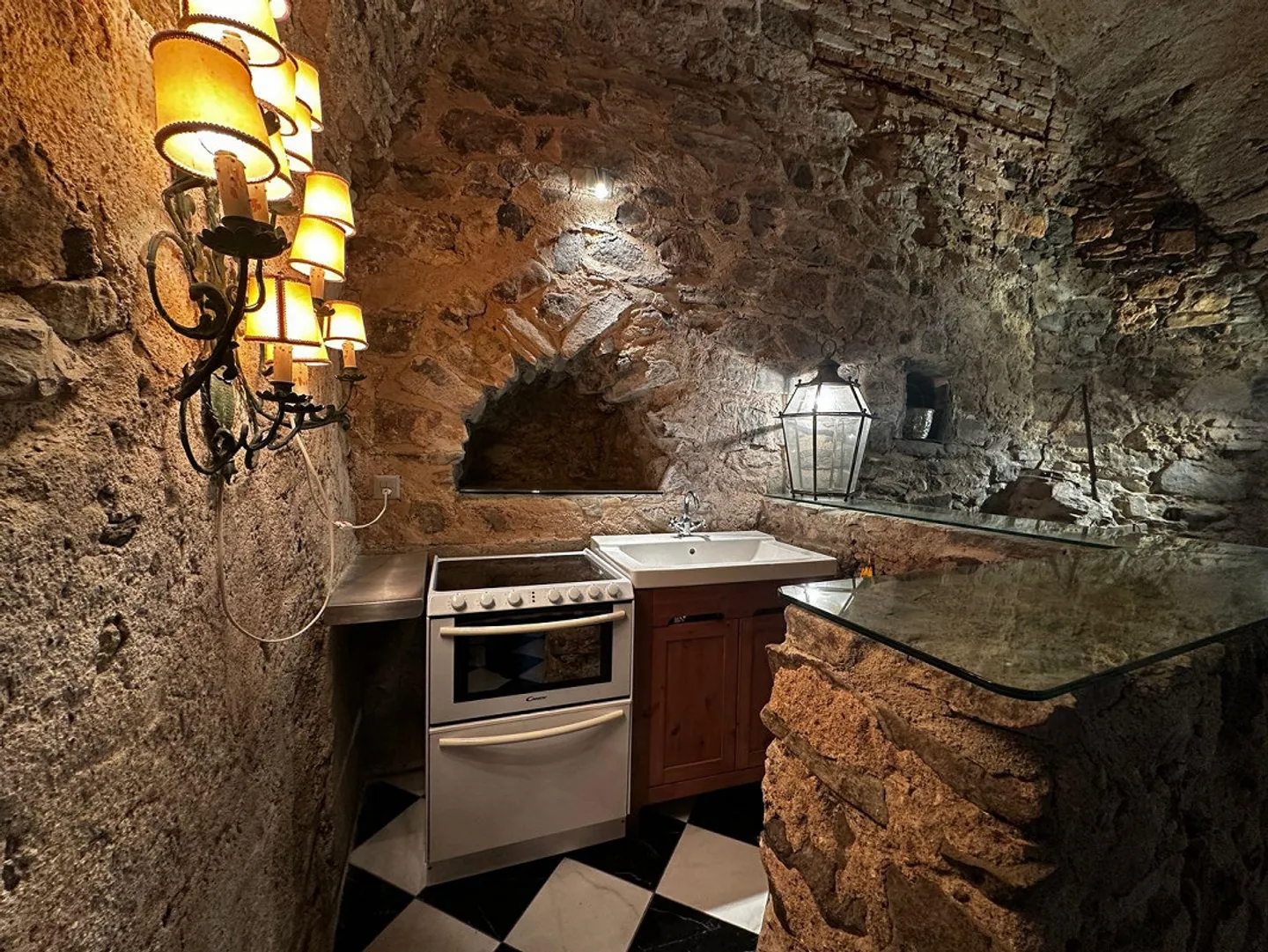 Charming Village House in Morcote with Grotto and Lake-View Garden - Photo 5 of 22