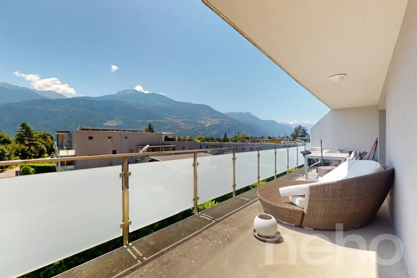Exklusiv: helles 3.5-Zimmer-Wohnung mit großem Balkon - Foto 11 von 11
