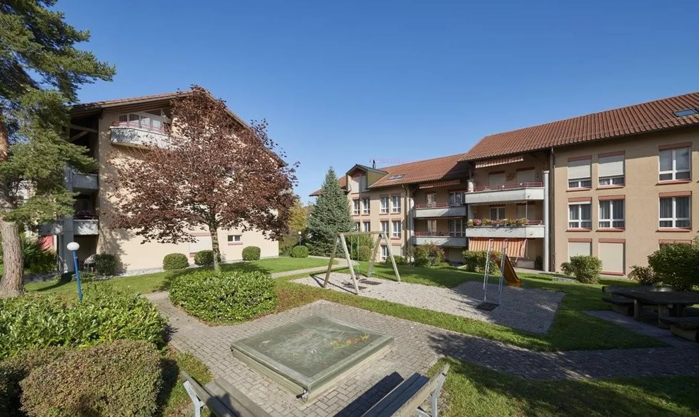 Are you looking for an apartment near the city center? - Photo 2 of 9