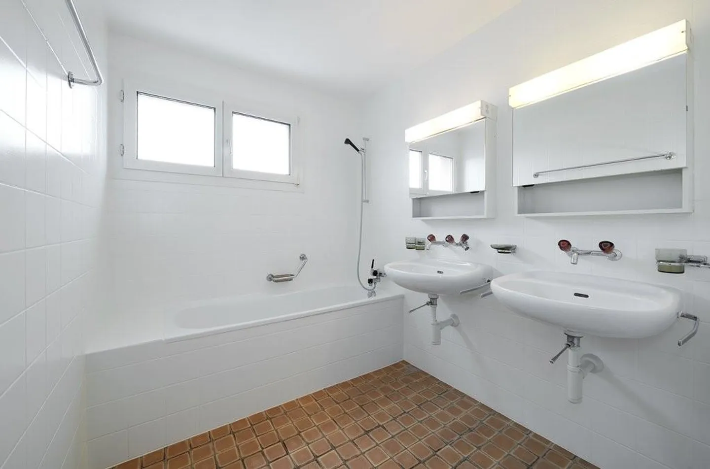 Are you looking for an apartment near the city center? - Photo 4 of 9