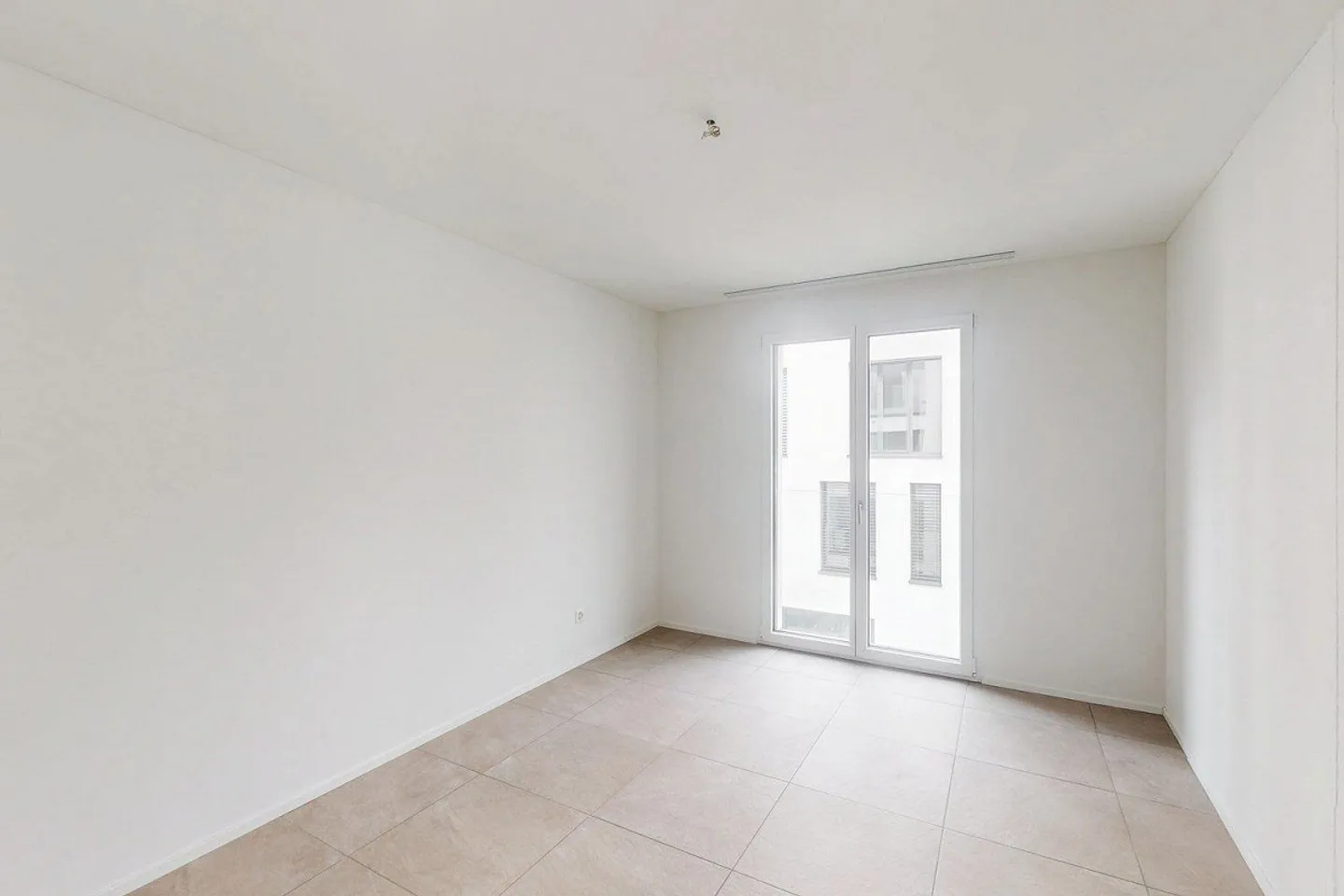 Morella Massagno - 2.5 pièces dans une zone stratégique - Photo 4 sur 13